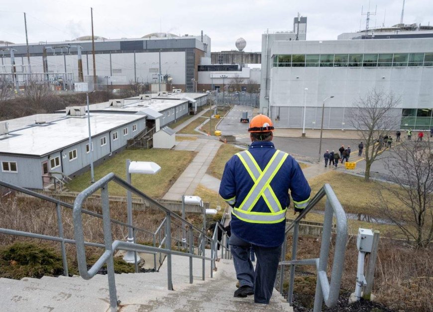 Ottawa’s nuclear energy strategy seeks more new reactors, global exports