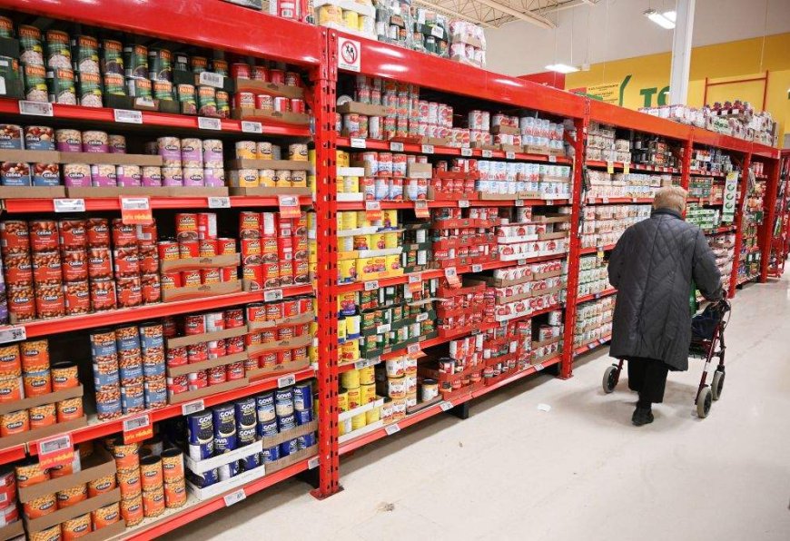 Downtown Winnipeg grocery store, unit pricing pitched to cut grocery costs