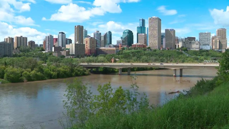 Mayor Knack urging Edmonton to conserve water amid heavy rainfall, wet forecast