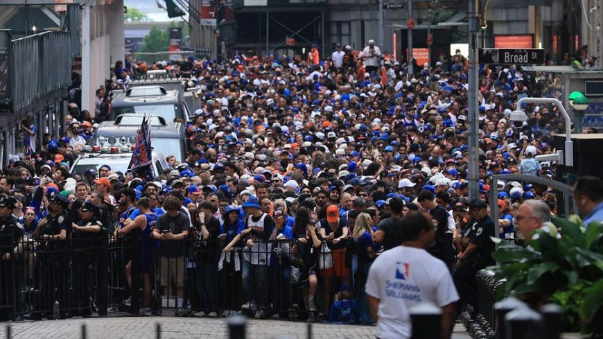 Knicks parade attendee who dumped trash on sidewalk identified as JPMorgan Chase DEI exec, promptly fired