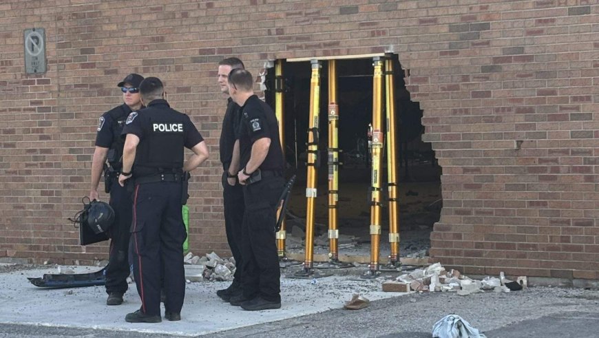 Off-duty paramedic recognized for ‘immediate’ response to London, Ont. gym crash