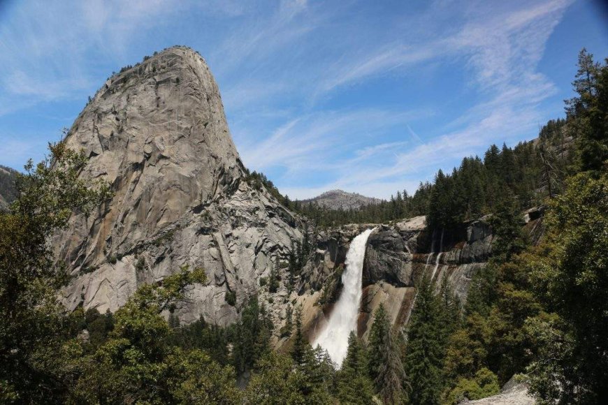 Man plummets to his death after falling off 600-foot Yosemite landmark