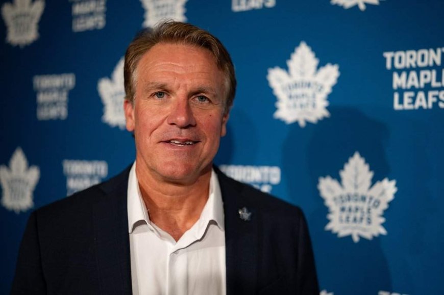 New Leafs coach comes with superstar connection