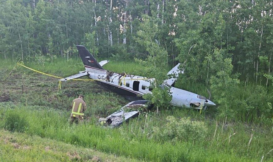 Plane makes emergency landing on Manitoba highway: RCMP