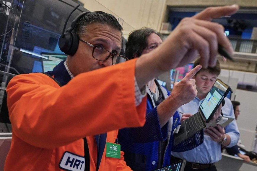 Sinking AI stocks leading Wall Street towards a losing week