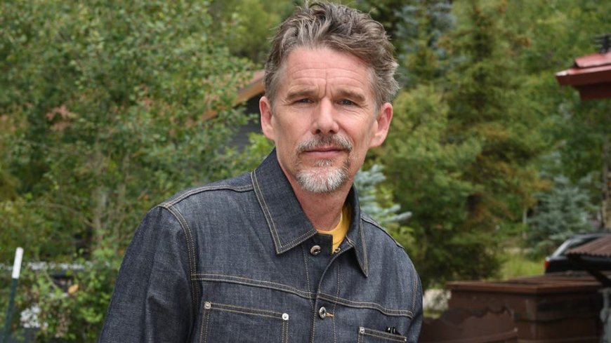 Ethan Hawke and Russell Crowe team up for gritty prison gold-smuggling thriller 'The Weight'