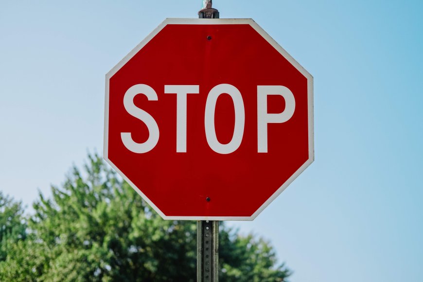 Stolen stop signs raise fears of serious crashes in Ontario township