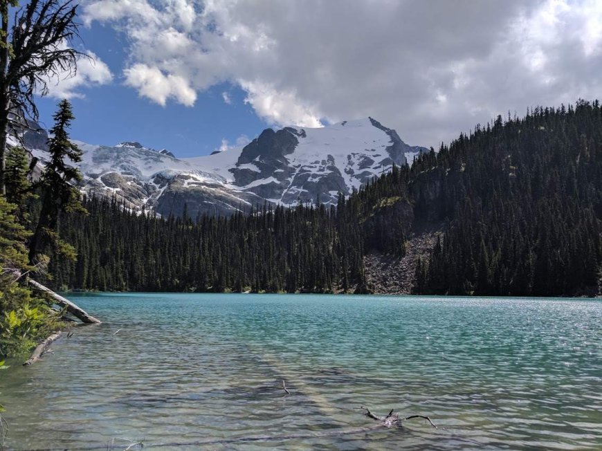 B.C. lawyer says closure of Joffre Lakes Park potentially violates Canadian Charter