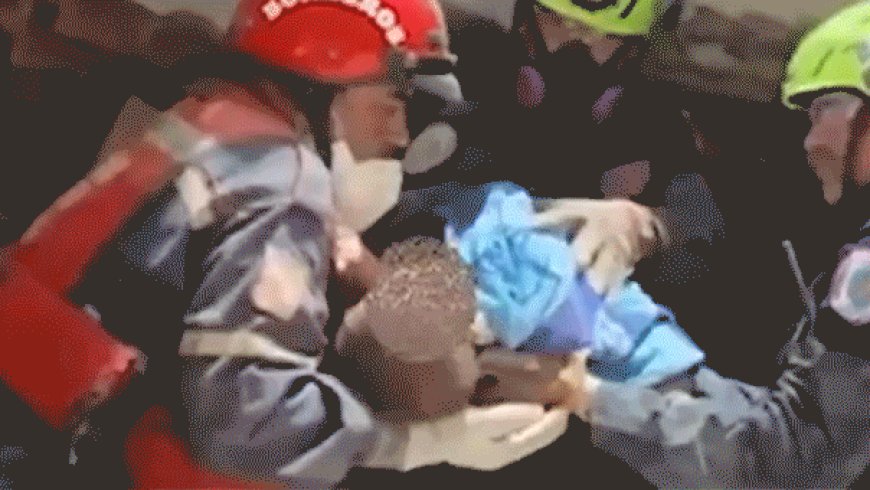 American rescue teams pull infant alive from rubble in Venezuela days after devastating twin earthquakes
