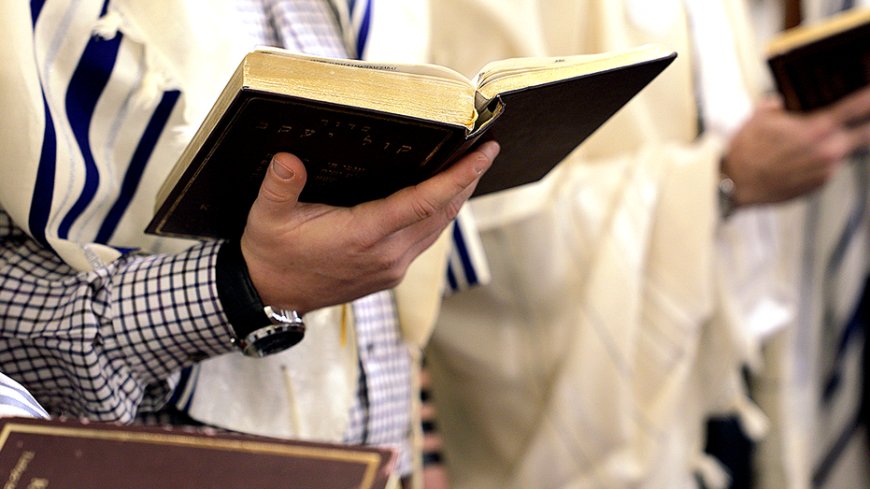 Orthodox Jew fights back, says California city fined him for home prayer meetings