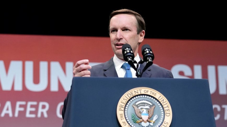 Chris Murphy dodges questions about Dem socialist's controversial remarks while pushing party's 'big tent'