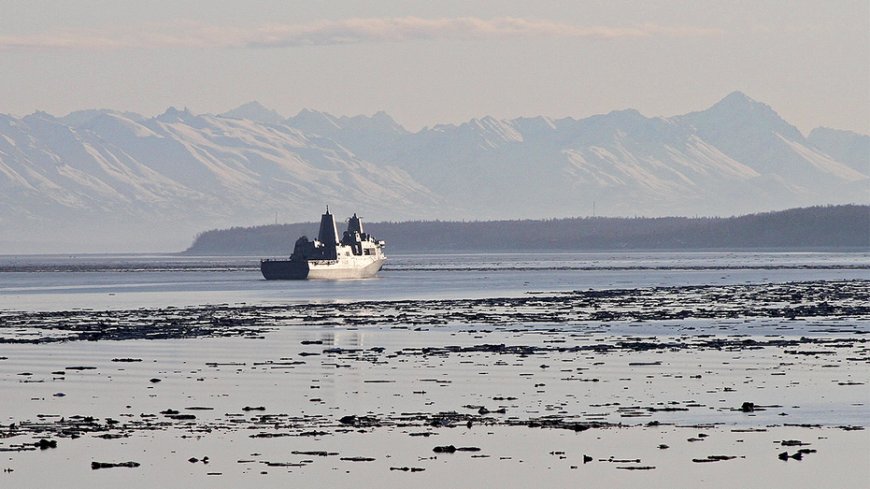 Marine missing from USS Anchorage now focus of recovery mission off California coast