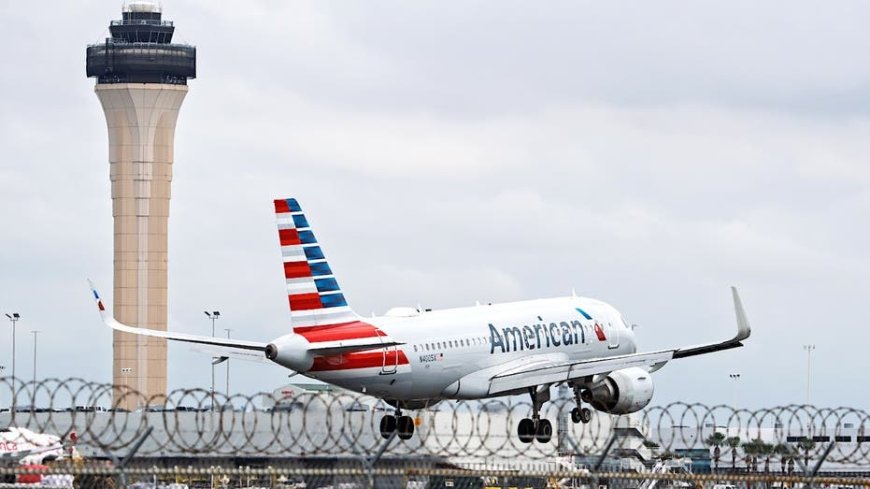 American Airlines flight aborts Miami takeoff after business jet enters runway