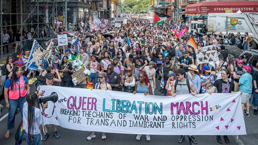 Freaks On Parade: Perverted Gay Pride March Revelers Clash With Cops, Dance Naked In Front of Children