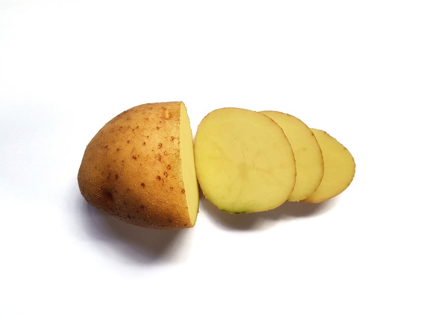 Guelph man hands police potato after crashing car while allegedly impaired