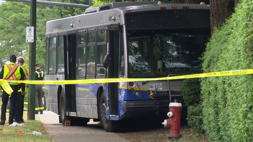 TransLink bus crash in North Vancouver sends driver, passenger to hospital