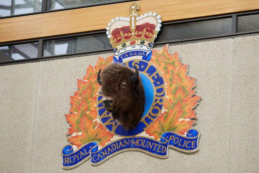 Manitoba teen accused of plotting school attacks with Nova Scotia youth denied bail