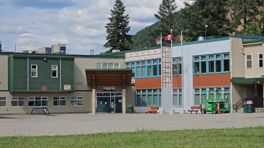 15-year-old dies after being hit by pickup truck at Lumby gathering