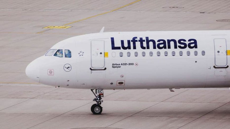 Fitness influencer says Lufthansa told her she looked ‘naked,’ forced her to zip up before boarding flight
