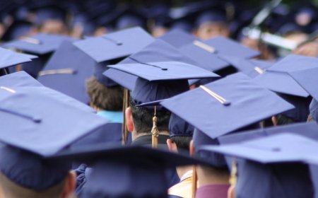Wisconsin student alleges school barred her from using Bible verse at graduation