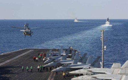 One crew member missing after US Navy helicopter makes emergency landing in Arabian Sea
