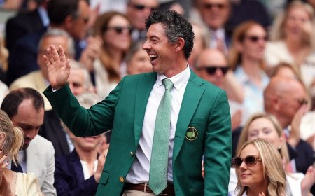 Rory McIlroy turns heads at Wimbledon by sporting his Masters green jacket at Center Court