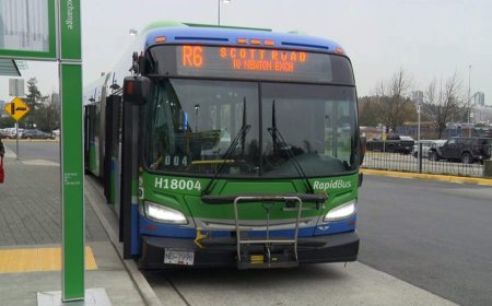 Transit advocates call for low-income transit pass as TransLink fares increase