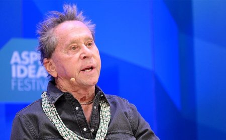 Hollywood producer behind 'Apollo 13' rejects politics in his movies, seeks to unite audiences