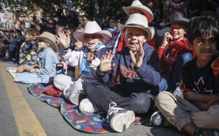 Olympians trade skis and skates for hats and boots in Calgary Stampede parade