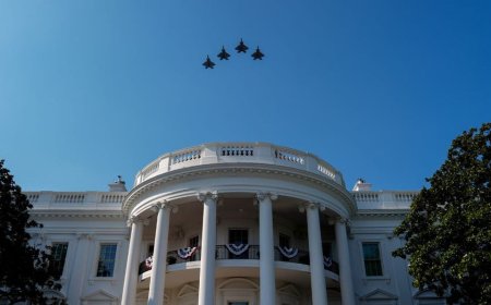Fourth of July app guides spectators through nine-hour air show from NASA jets to B-1 bombers
