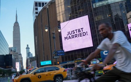 Taylor Swift and Travis Kelce are married in elaborate Madison Square Garden ceremony