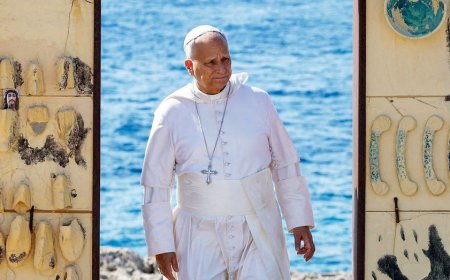 Pope Leo urges US to welcome immigrants in America 250 speech before visiting global migrant hotspot