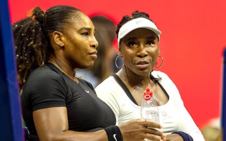 Williams sisters withdraw from Wimbledon doubles after Serena suffers knee injury