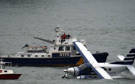 Pilot declares mayday before seaplane comes down in New York City’s East River