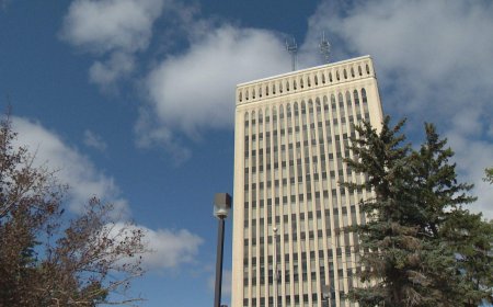 Saskatchewan group advocates for accessibility — starting in their neighbourhood