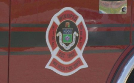 Fire at Winnipeg Walmart under investigation, St. Vital store remains closed
