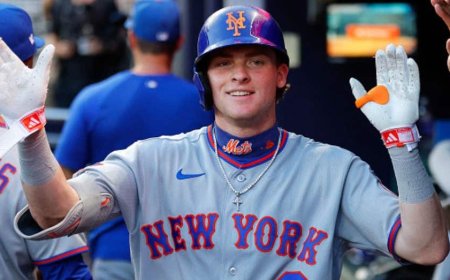 Royals implode with 3 errors as Mets' Carson Benge scores Little League home run to open game vs KC
