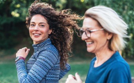 One walking habit could signal a healthier brain after 80, scientists say