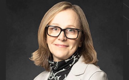 Alberta auditor general expects to finish probe into health-contracts by end of year