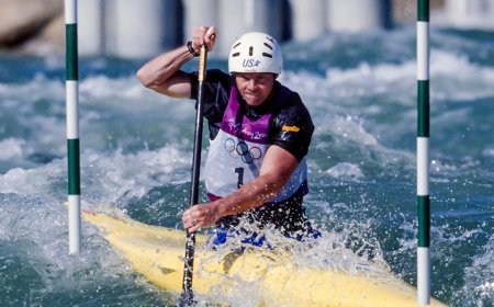 Former US Olympian David Hearn pleads not guilty in Reflecting Pool vandalism case