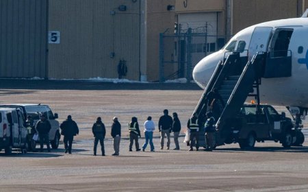 Watchdog Group SUES DHS for HIDING Deportation Numbers