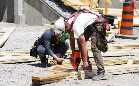 Unemployment rate fell to 6.5% in June with 18K new jobs, says StatCan