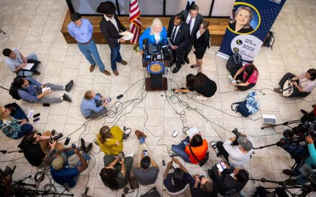 ICE officer shot driver through passenger window, detainees tell lawyer