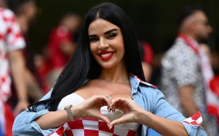World Cup superstar Ivana Knoll hops on the wrong bandwagon, Megan Moroney checks in & Conor McGregor is back