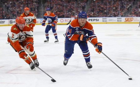Oilers sign Colton Dach to two-year extension