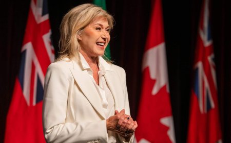 Bonnie Crombie prepares bid to re-take Mississauga mayoralty
