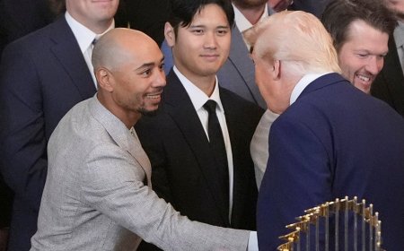 Mookie Betts becomes latest Dodgers player to skip White House visit, insists it's 'not political'