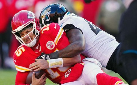 NFL coaches and executives say Patrick Mahomes is no longer the best quarterback in the NFL