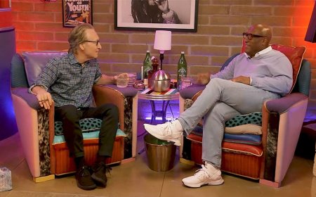 Bill Maher rips Buzzfeed, HuffPost to owner's face, says outlets are full of indoctrinated 'nepo babies'
