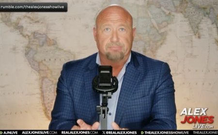 This Is Why The Globalist Establishment Doesn’t Want You To Watch Alex Jones